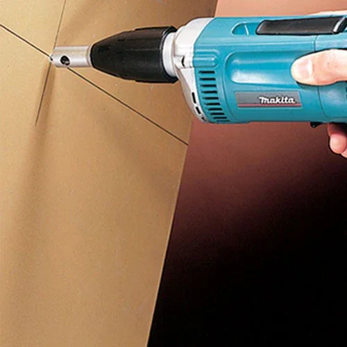 ����� ������ ���� MAKITA 6824 Makita �����